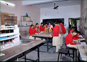 Chanakya School, Fazilka - Science Lab